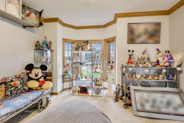 9910 W 167th Street, Orland Park, IL 60467