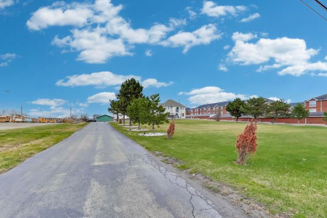 9910 W 167th Street, Orland Park, IL 60467