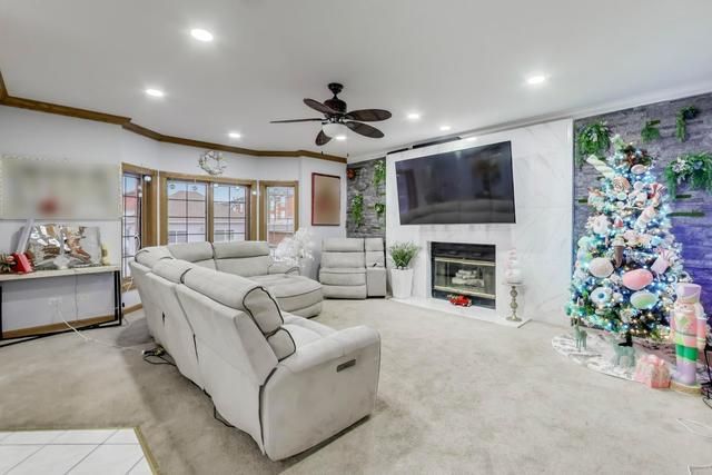 9910 W 167th Street, Orland Park, IL 60467