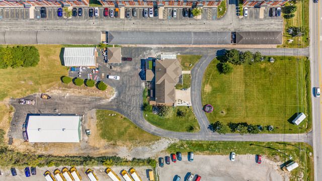 9910 W 167th Street, Orland Park, IL 60467