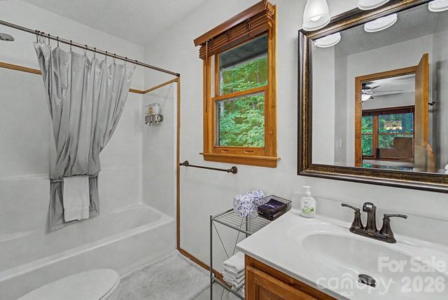 903 Plott Balsam Road, Maggie Valley, NC 28751