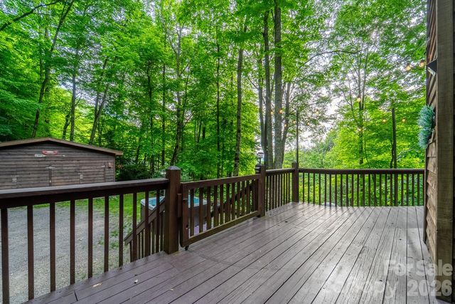 903 Plott Balsam Road, Maggie Valley, NC 28751