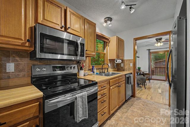 903 Plott Balsam Road, Maggie Valley, NC 28751