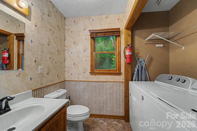 903 Plott Balsam Road, Maggie Valley, NC 28751