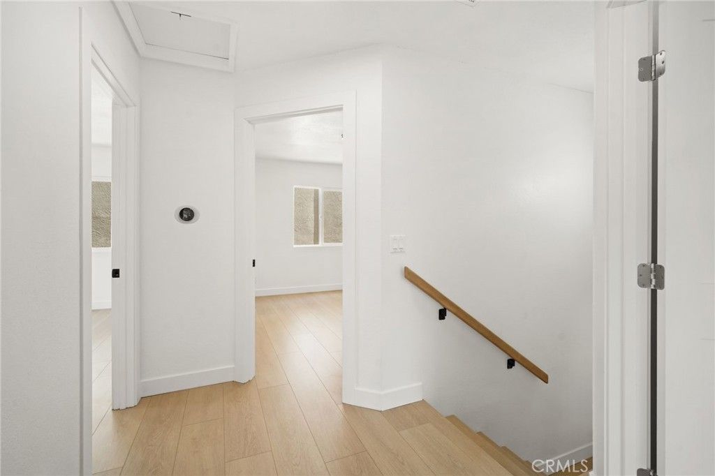 Image 21 of property listing at 7010 Lennox Avenue, Van Nuys, CA 91405