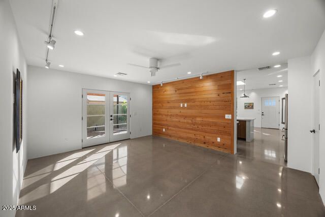 914 E SHERIDAN Street, Phoenix, AZ 85006