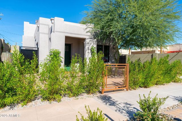 914 E SHERIDAN Street, Phoenix, AZ 85006
