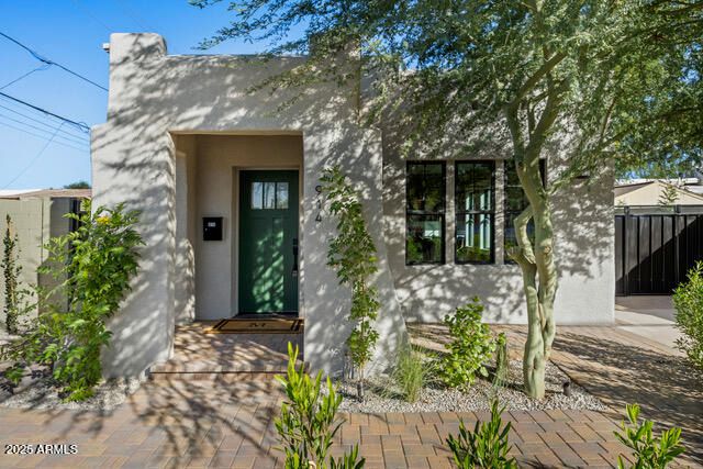 914 E SHERIDAN Street, Phoenix, AZ 85006