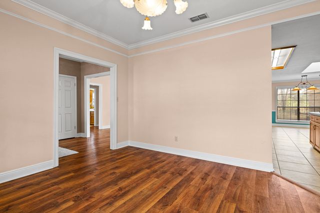 111 Lindsey Brook Lane, Longview, TX 75601