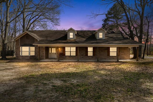 111 Lindsey Brook Lane, Longview, TX 75601