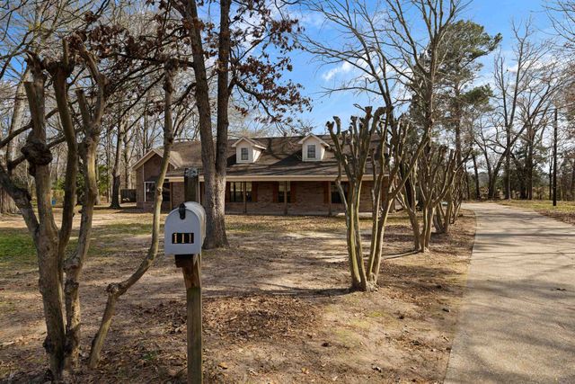 111 Lindsey Brook Lane, Longview, TX 75601