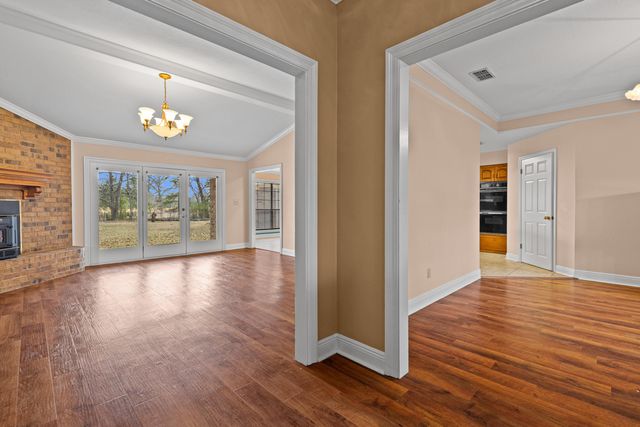 111 Lindsey Brook Lane, Longview, TX 75601
