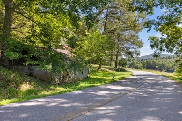 1489 Boy Scout Road, Blairsville, GA 30512