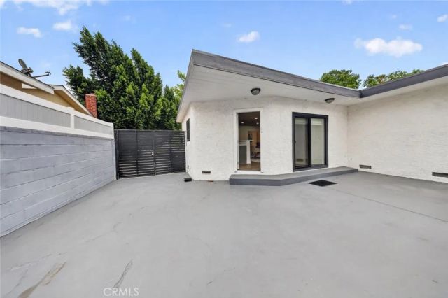 7907 Satsuma, Sun Valley, CA 91352