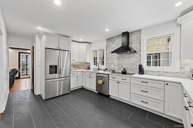 112 Ralph Avenue, White Plains, NY 10606