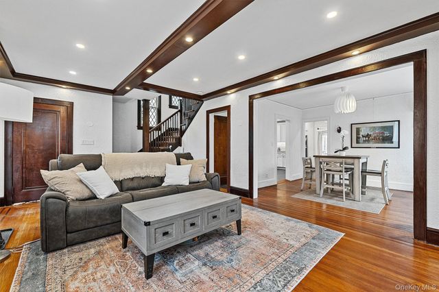 112 Ralph Avenue, White Plains, NY 10606