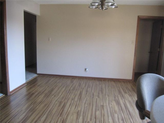 3904 N 29th Street, St Joseph, MO 64506