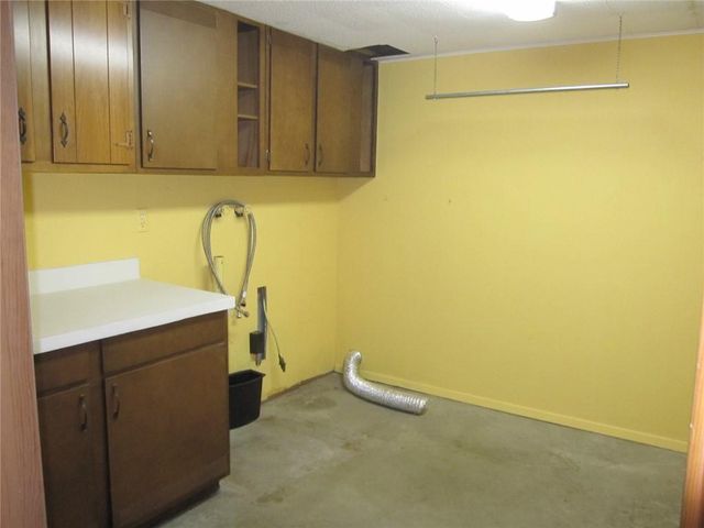 3904 N 29th Street, St Joseph, MO 64506