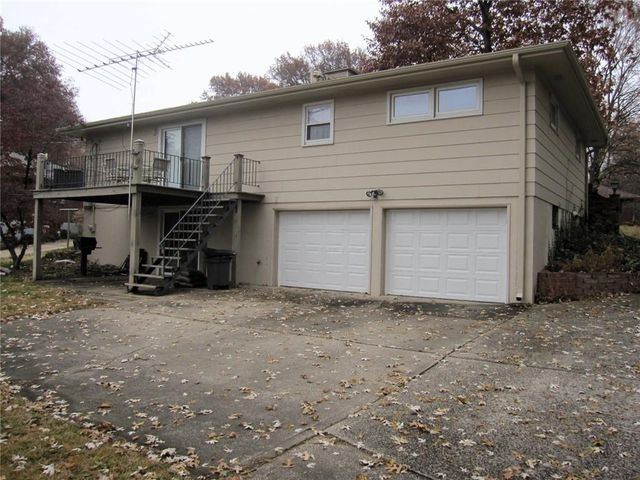 3904 N 29th Street, St Joseph, MO 64506