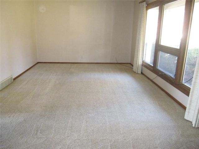 3904 N 29th Street, St Joseph, MO 64506