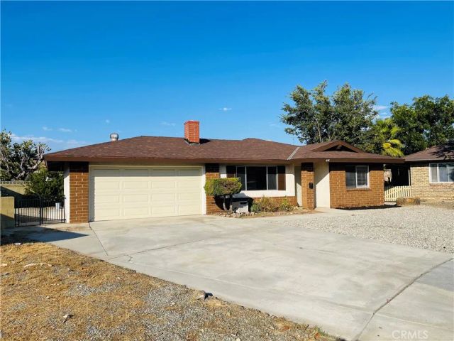 678 Monterey Place, Hemet, CA 92543