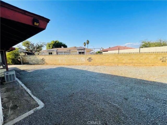 678 Monterey Place, Hemet, CA 92543