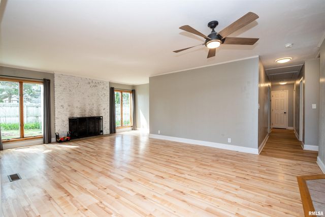 508 W TETON Drive, Peoria, IL 61614