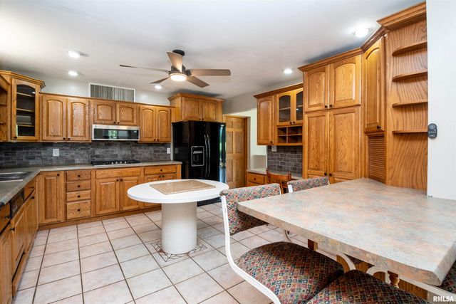 508 W TETON Drive, Peoria, IL 61614
