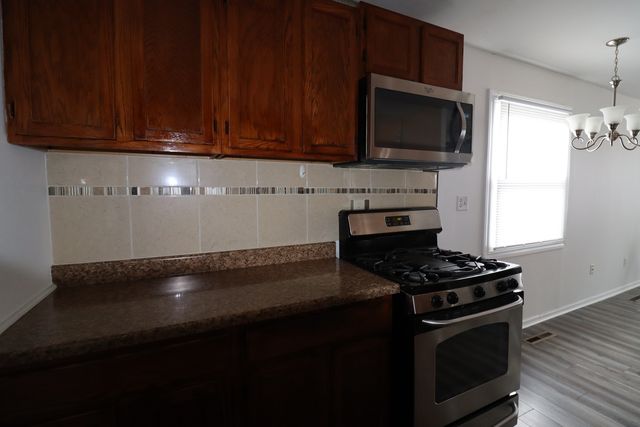 1414 Boston Avenue, Joliet, IL 60435