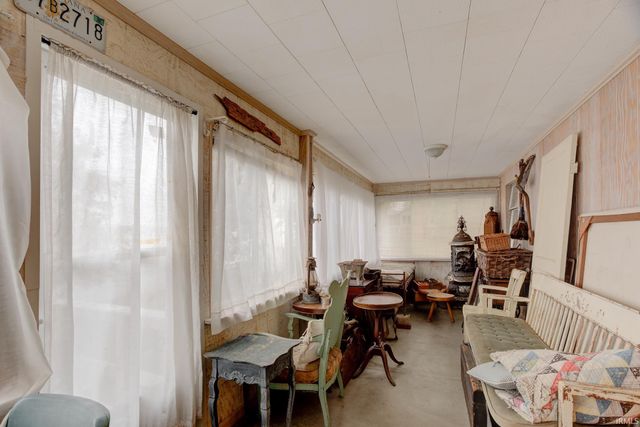 317 W Water Street, Newburgh, IN 47630