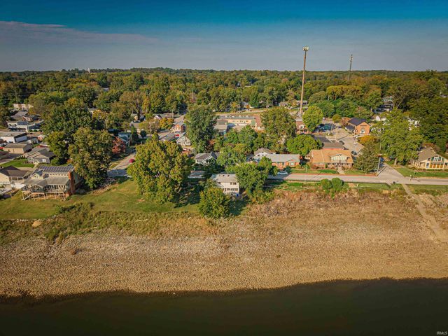 317 W Water Street, Newburgh, IN 47630