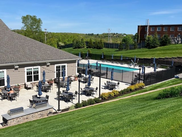 1108 Peters Farm Way 1108, Westborough, MA 01581