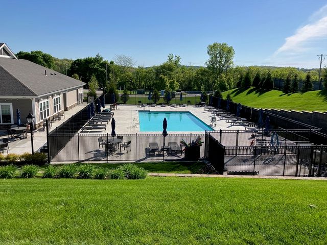 1108 Peters Farm Way 1108, Westborough, MA 01581