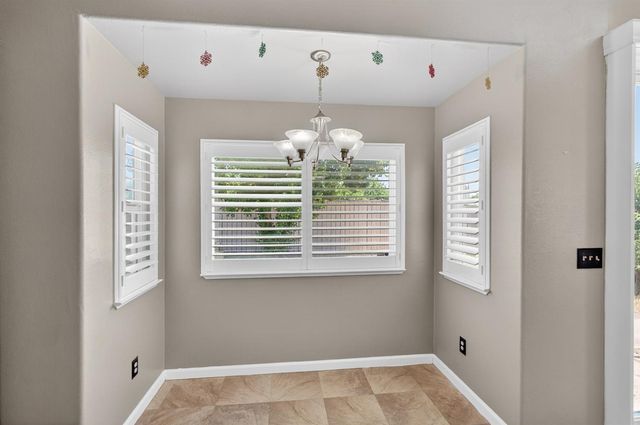 8505 Ardennes Way, Elk Grove, CA 95758