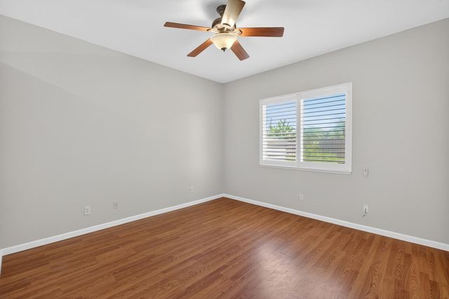 8505 Ardennes Way, Elk Grove, CA 95758