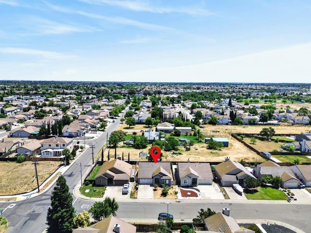 8505 Ardennes Way, Elk Grove, CA 95758