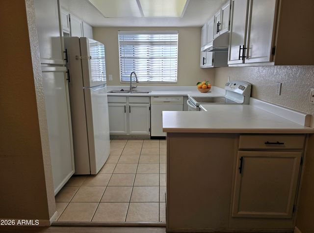 839 S WESTWOOD Street 191, Mesa, AZ 85210