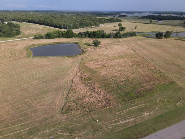 265 Sailview Court, Honey Grove, TX 75446