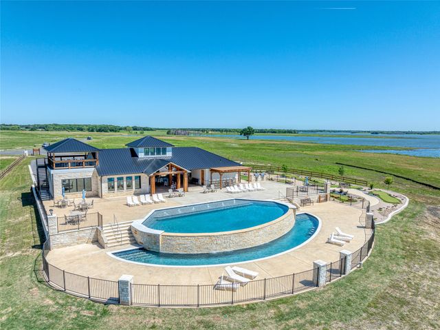 265 Sailview Court, Honey Grove, TX 75446