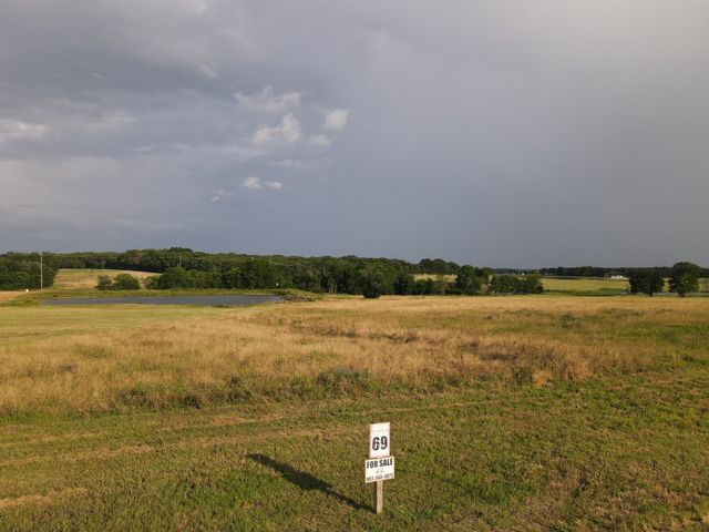 265 Sailview Court, Honey Grove, TX 75446