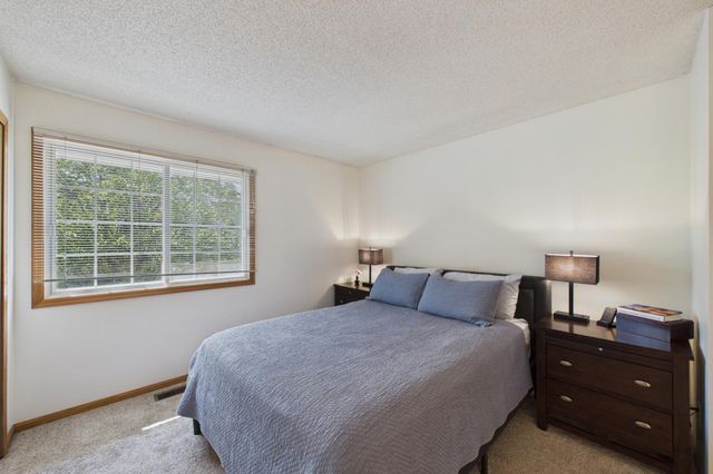 8434 Kimball Drive, Eden Prairie, MN 55347