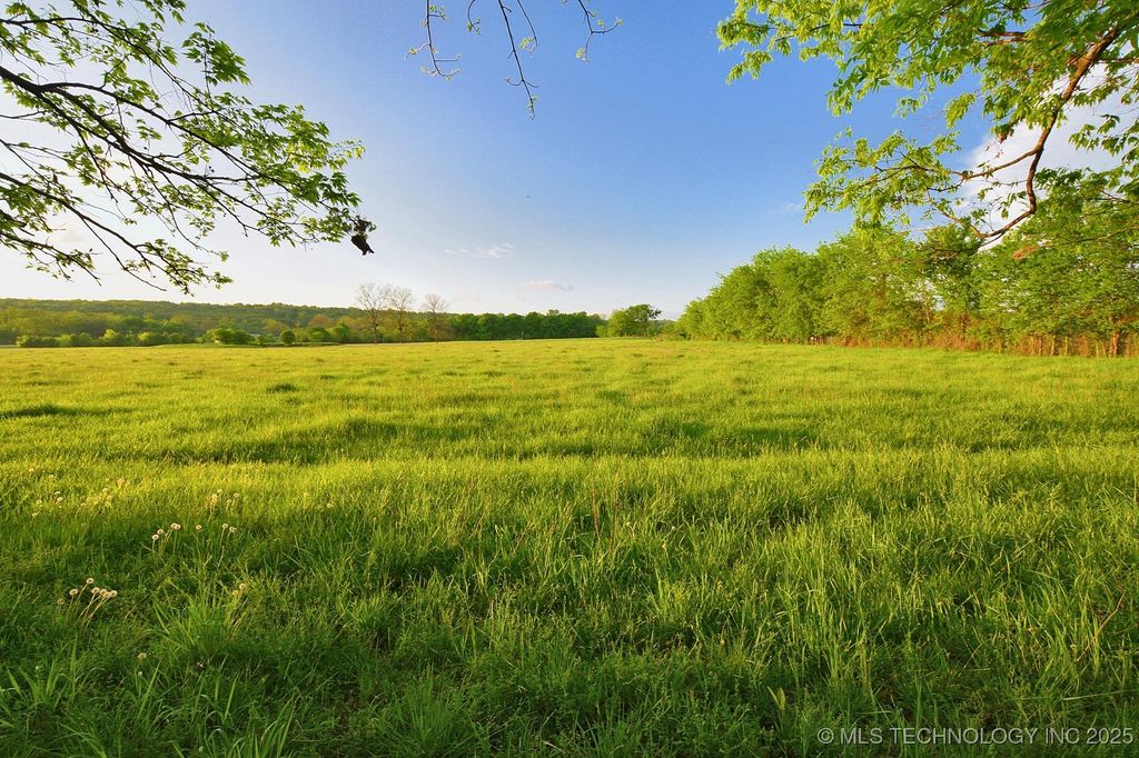 Hwy 62, Tahlequah, OK 74464
