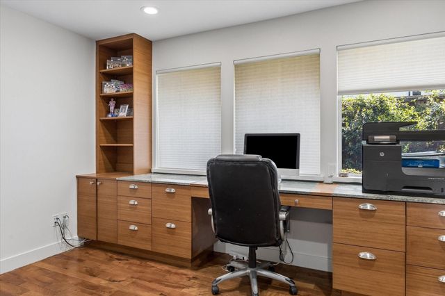 623 Pinehaven Drive, Houston, TX 77024