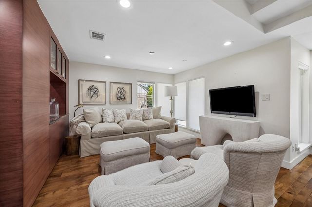 623 Pinehaven Drive, Houston, TX 77024