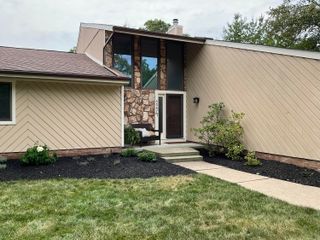 8587 Stout Avenue, Grosse Ile Twp, MI 48138