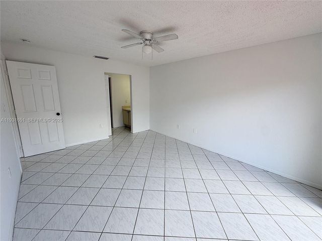 13408 SW 116 CT, Kendall, FL 33176