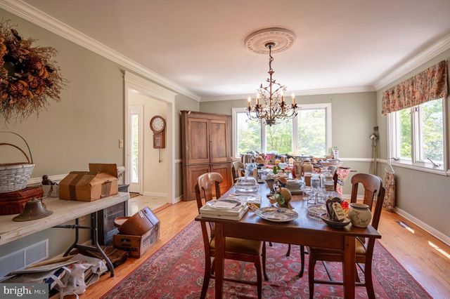 12 UPPER CREEK RD., Stockton, NJ 08559