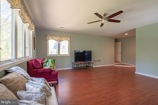 12 UPPER CREEK RD., Stockton, NJ 08559