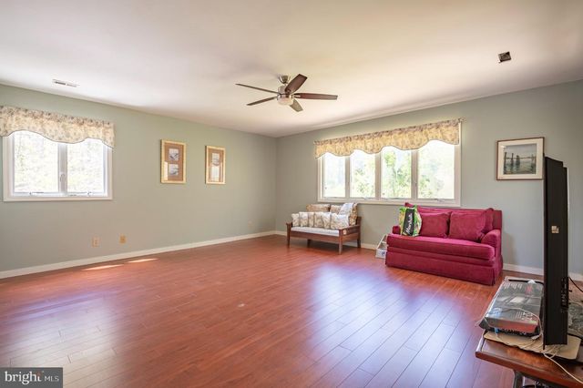 12 UPPER CREEK RD., Stockton, NJ 08559