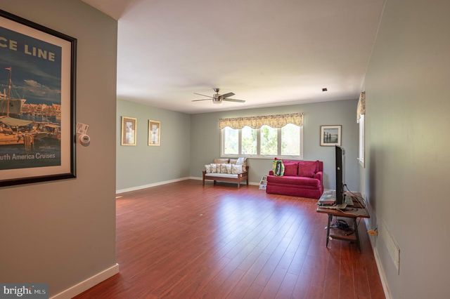 12 UPPER CREEK RD., Stockton, NJ 08559